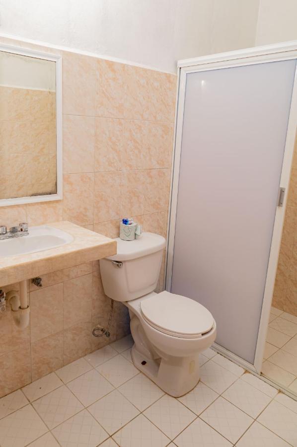 Hotel Las Palmas Cancun Centro Екстериор снимка