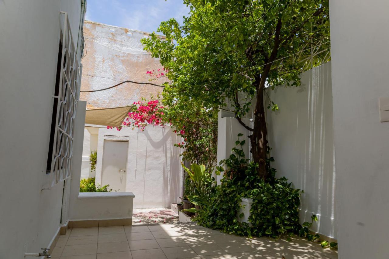 Hotel Las Palmas Cancun Centro Екстериор снимка