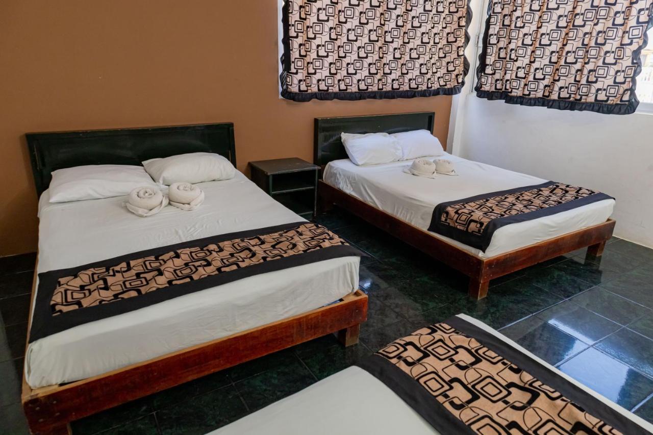Hotel Las Palmas Cancun Centro Екстериор снимка