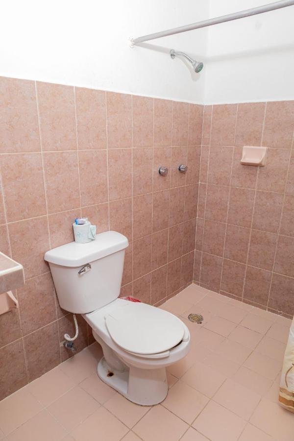 Hotel Las Palmas Cancun Centro Екстериор снимка